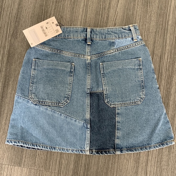 NWT Denim patchwork mini skirt - Picture 8 of 9